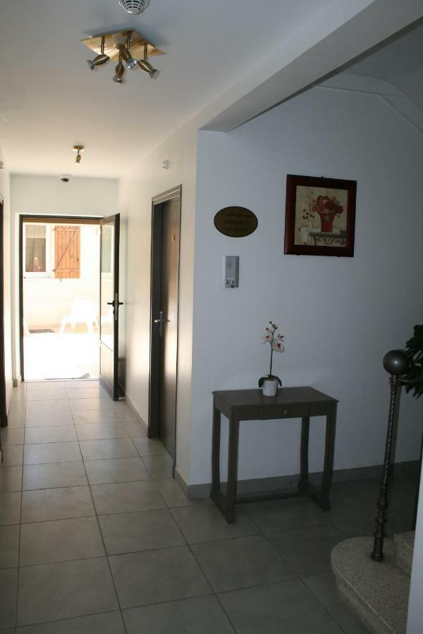 Hotel L'Escale Aigues-Mortes Eksteriør bilde